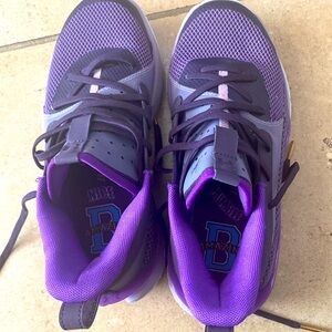 Under Armour 7.5 New No Box Athletic Shoes